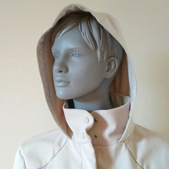 🌟 3/$30. Medium Light Jacket - Picture 5 of 6